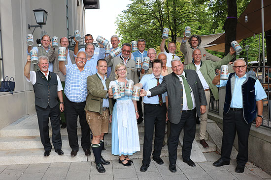 Der Festkrug der Wiesnwirte 2018 wurde am 25.07.2018 vorgestellt (©Fto. Martin Schmitz)